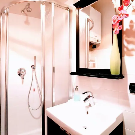 Riva Bianca By Design Studio Appartamento Lierna